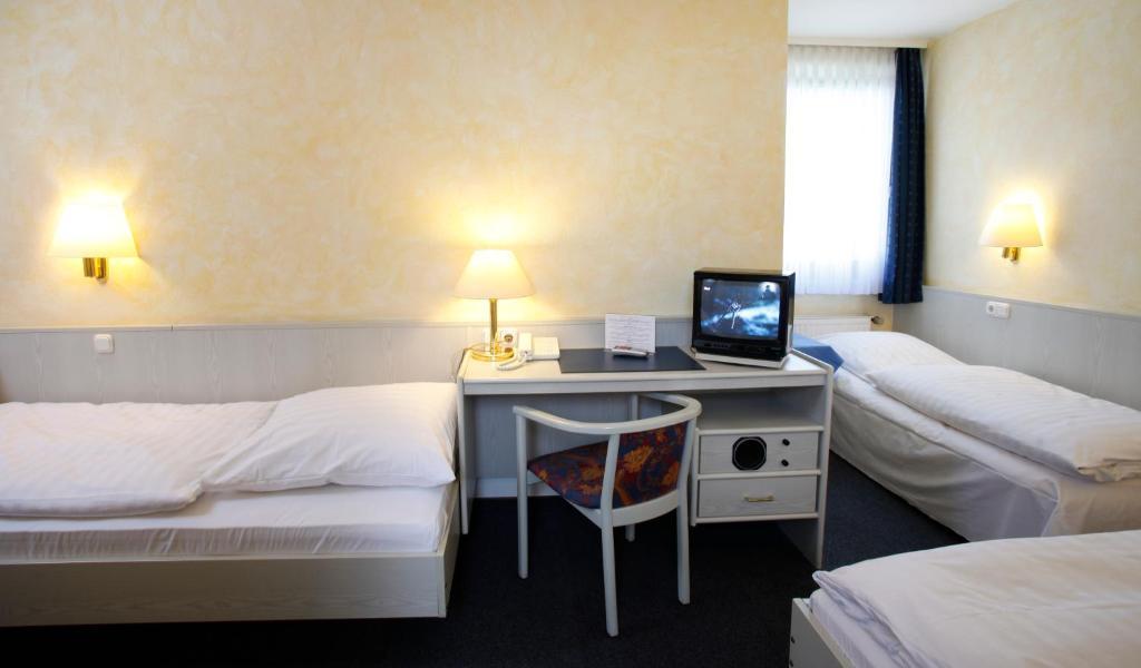 Hotel Rennschuh Gottingen Room photo